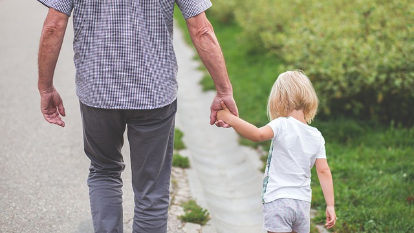 Healthy Habits, Happy Kids: Tips for Instilling Good Nutrition and Exercise Routines